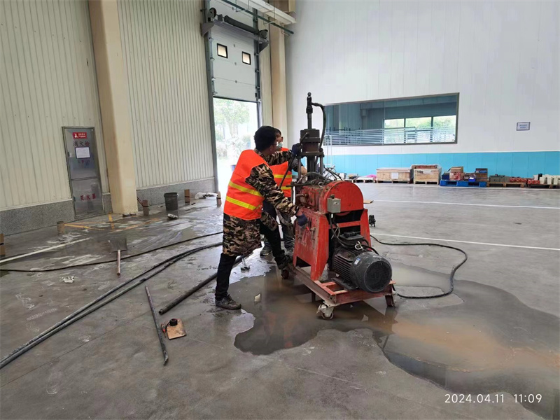 达拉特厂房地面下沉塌陷注浆加固施工